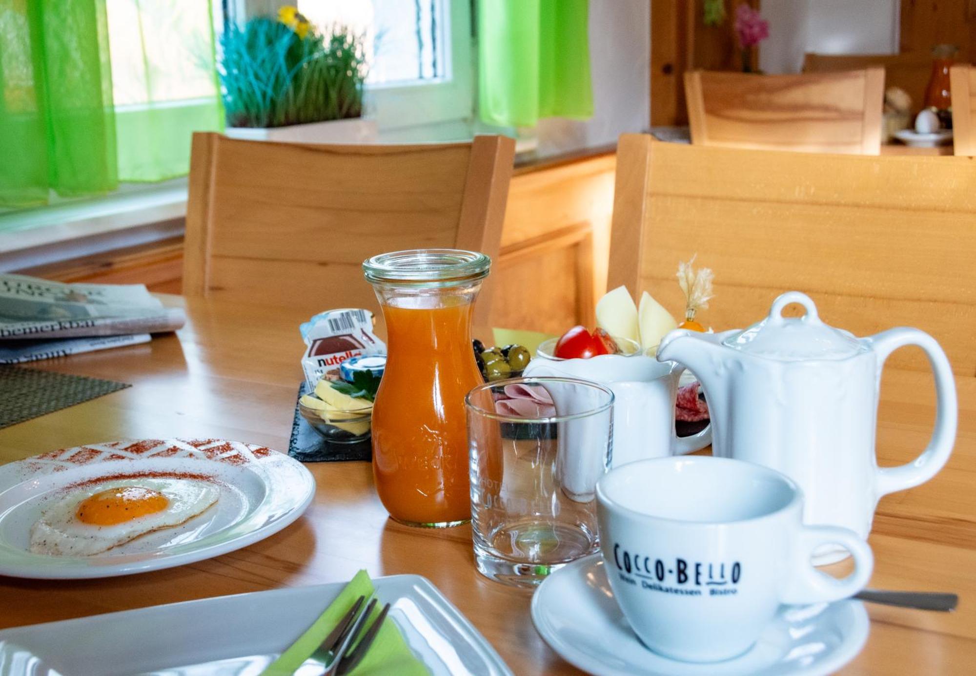 Hotel-Cocco-Bello In Der Villa Foret Ludwigsburg Dış mekan fotoğraf